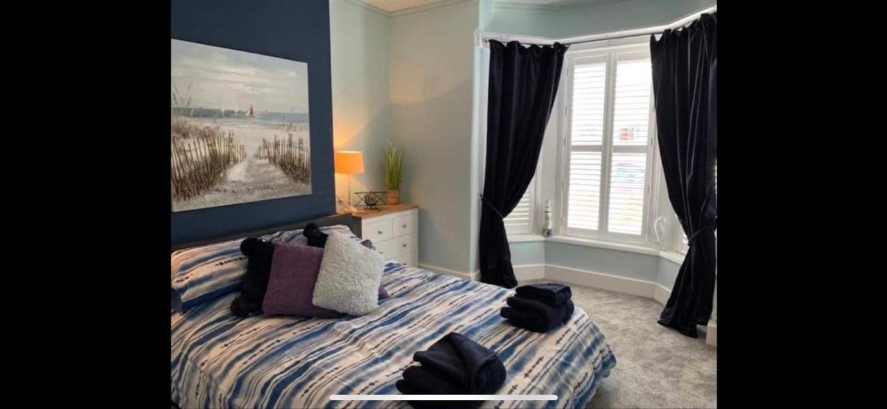 Ground Floor Apartment Exmouth Bagian luar foto
